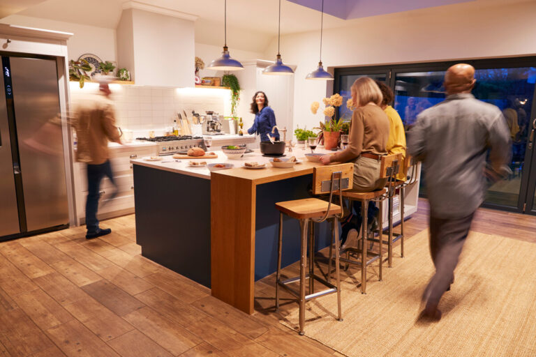 Twin Lakes neighborhood